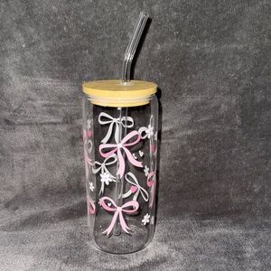 Floral Bow Glass Tumbler with Straw